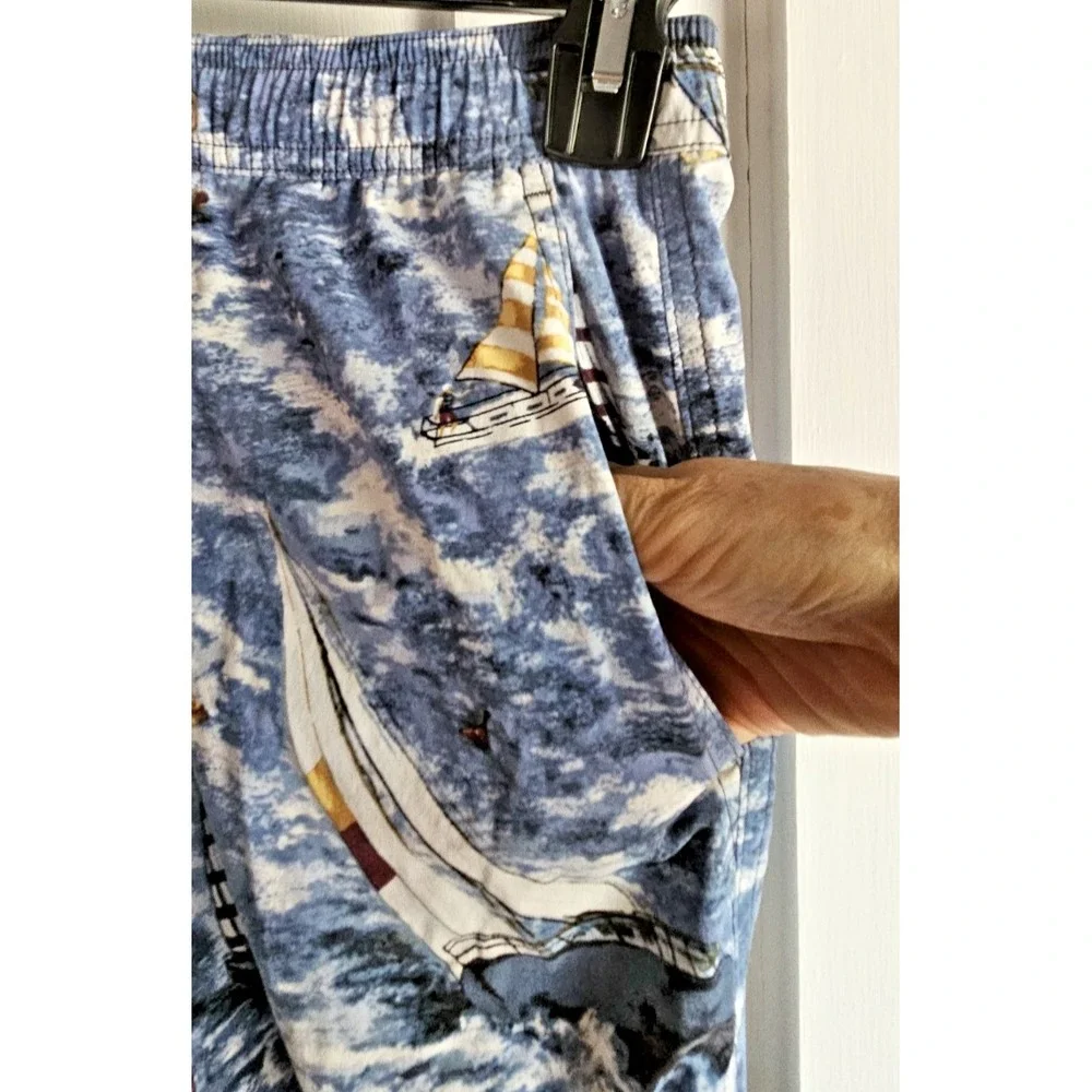 J Crew men Sz XS swim trunks‎ tie waist pockets sailboats NEW